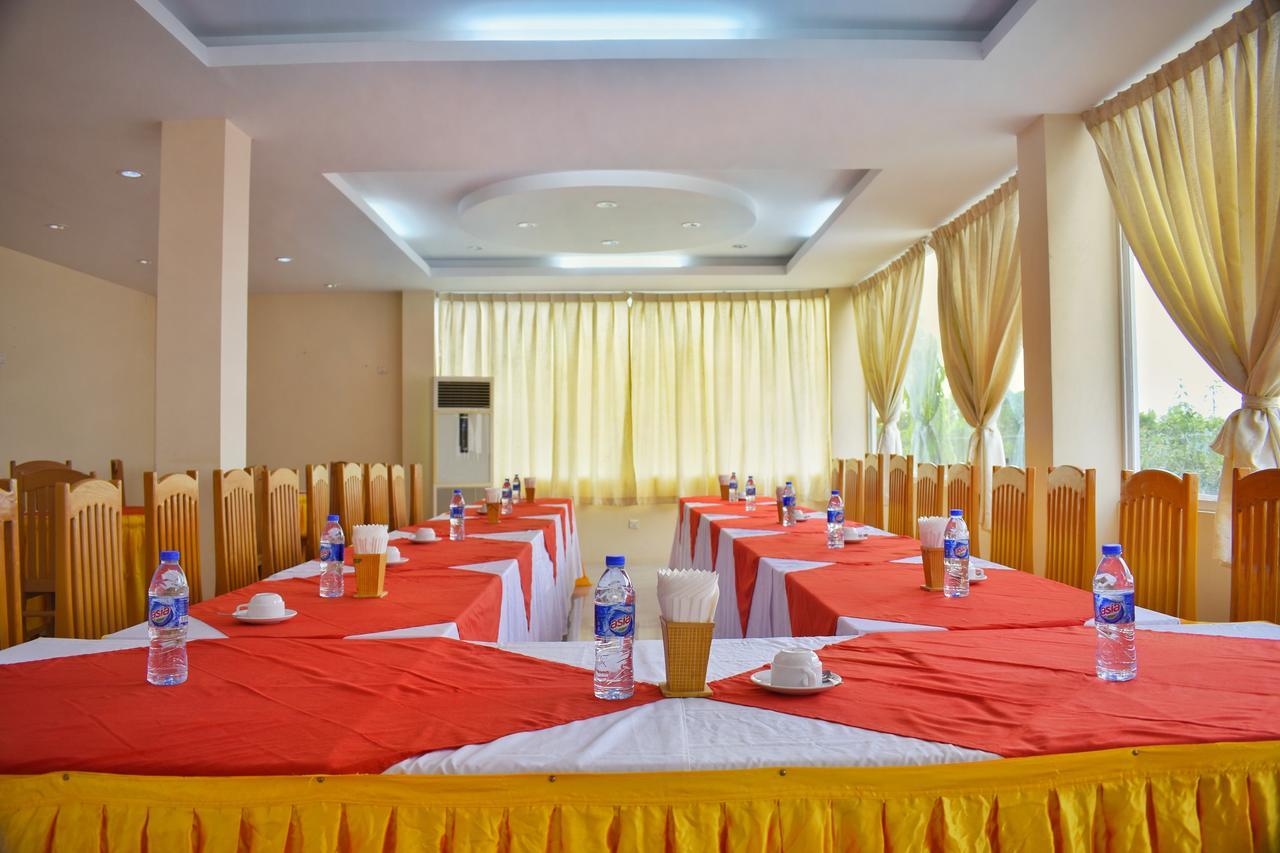 Shwe Poe Eain Hotel New Bagan Exteriör bild