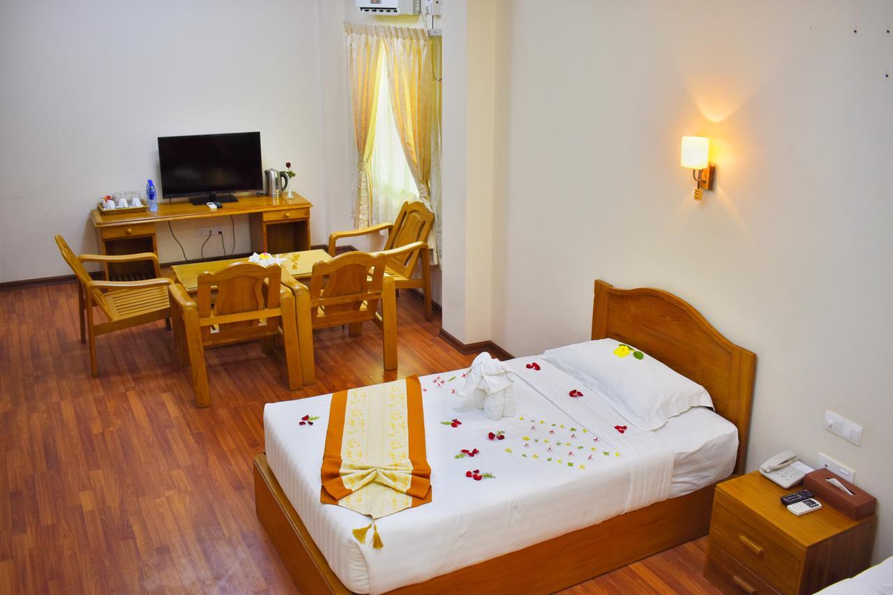 Shwe Poe Eain Hotel New Bagan Exteriör bild