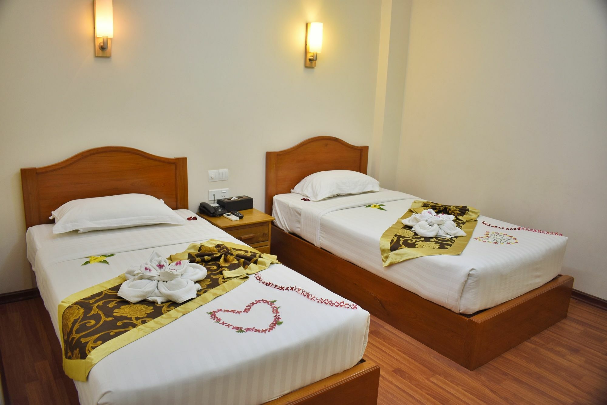 Shwe Poe Eain Hotel New Bagan Exteriör bild