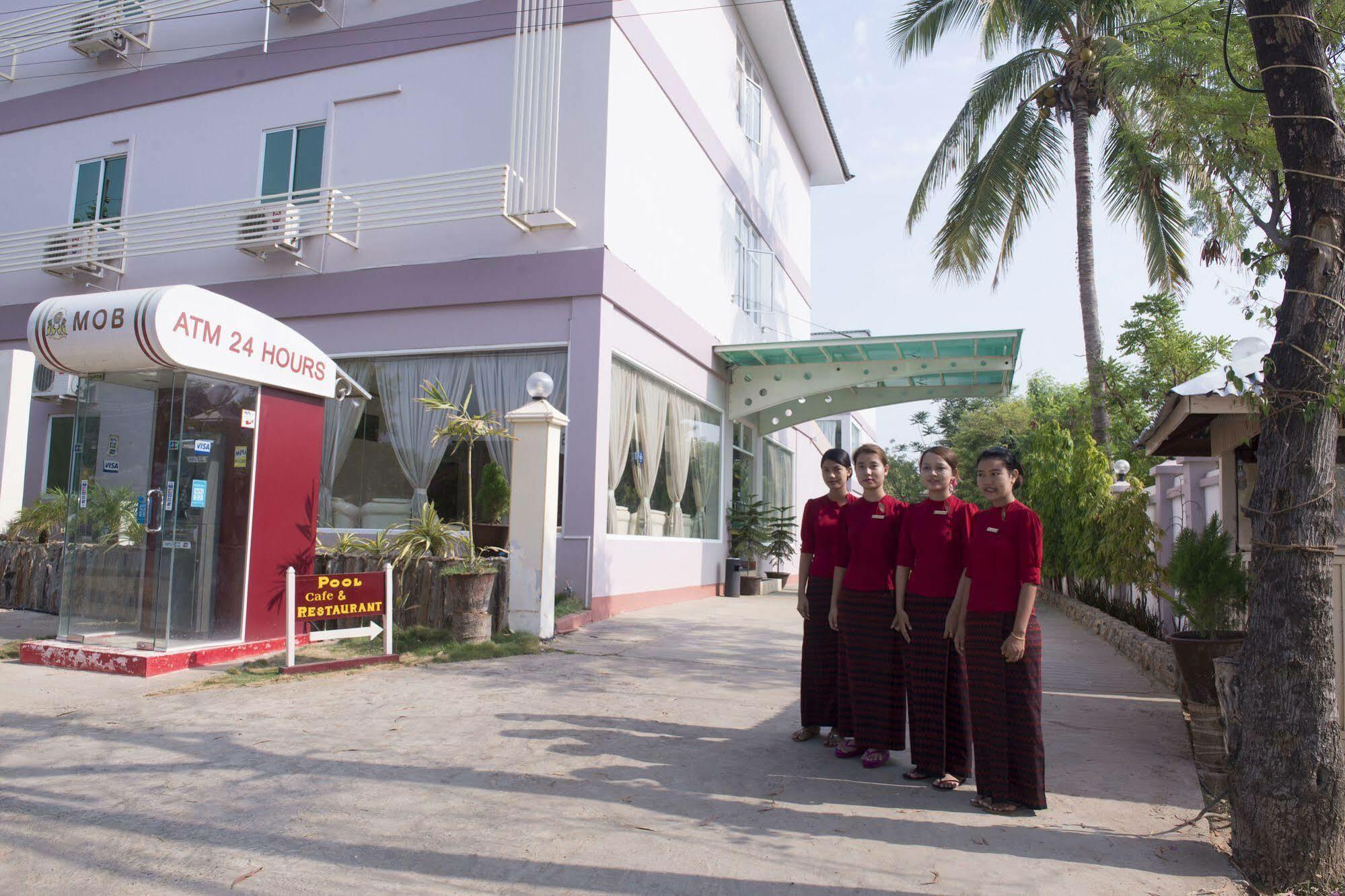 Shwe Poe Eain Hotel New Bagan Exteriör bild