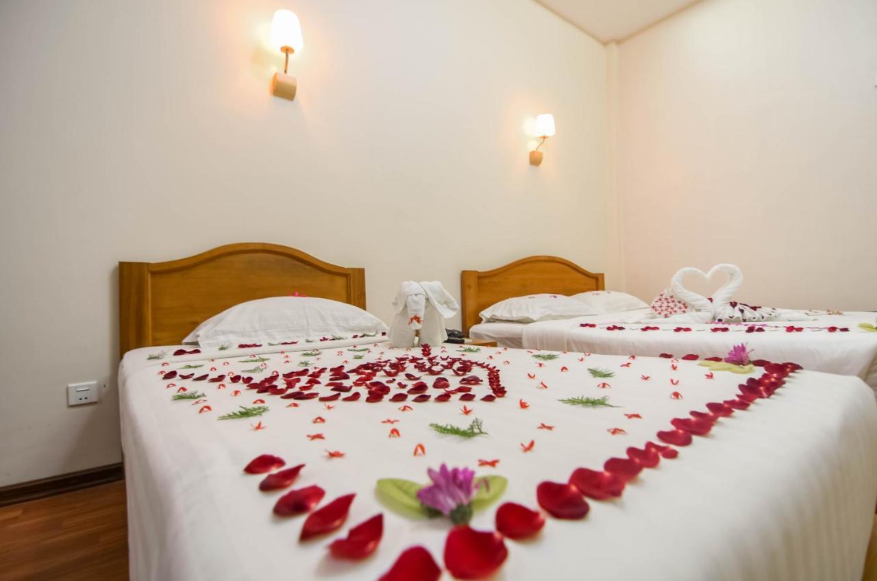 Shwe Poe Eain Hotel New Bagan Exteriör bild
