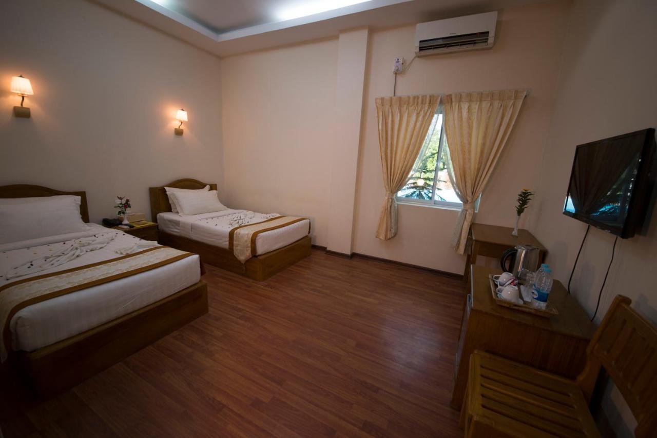 Shwe Poe Eain Hotel New Bagan Exteriör bild